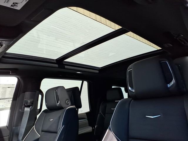 New 2026 Cadillac Escalade Luxury image 10