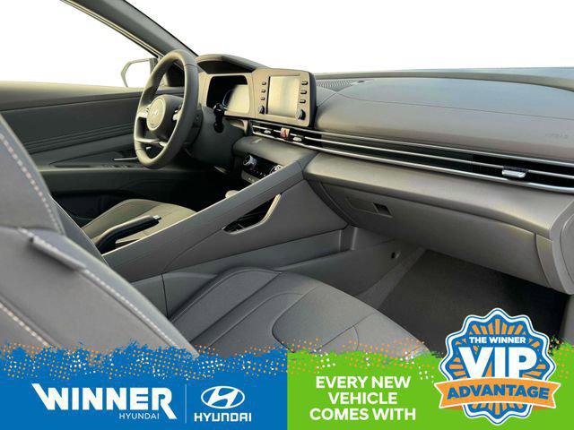 New 2025 Hyundai Elantra Sport image 15