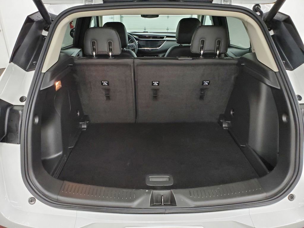 Used 2023 Buick Encore GX Select w/ Sport Touring Package FWD image 24