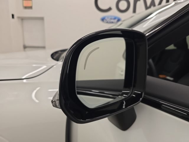 Used 2024 Volvo XC60 B5 Plus w/ Protection Package Premier AWD/4WD image 36