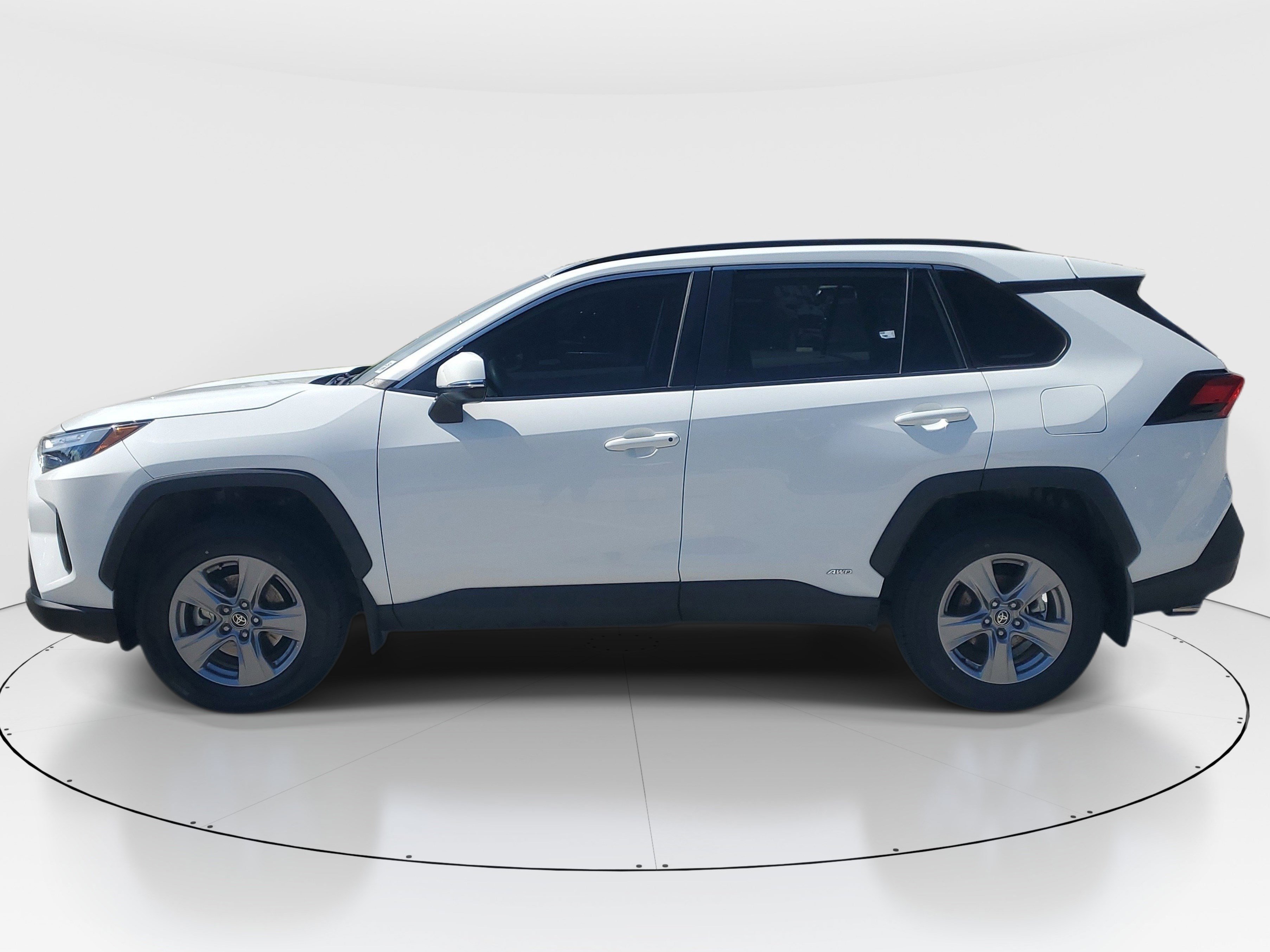 Certified 2024 Toyota RAV4 XLE w/ Convenience Package AWD/4WD image 6