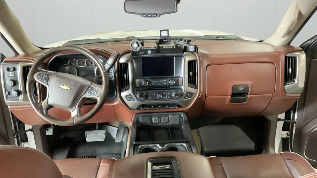 Used 2018 Chevrolet Silverado 1500 High Country AWD/4WD image 12