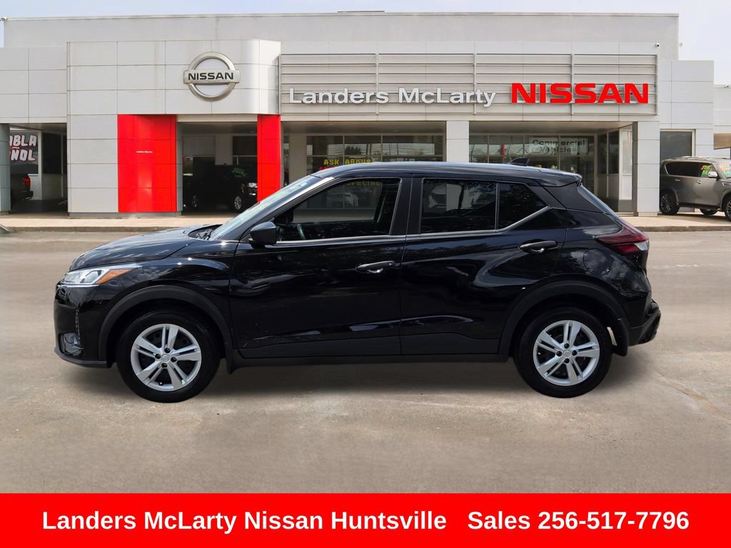 Used 2025 Nissan Kicks Play S FWD image 8