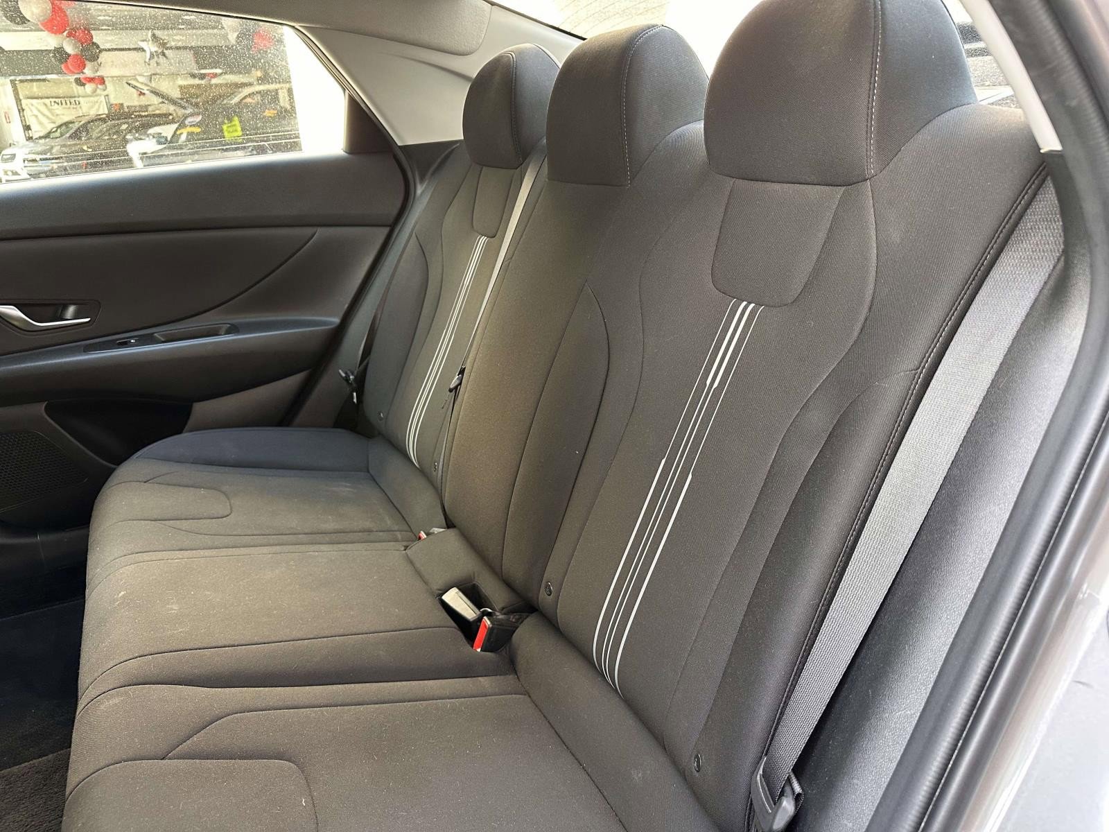 Used 2023 Hyundai Elantra SEL w/ Cargo Package FWD image 17