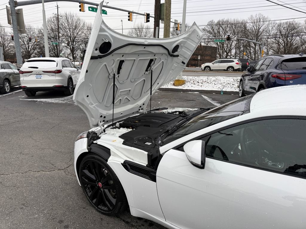 Used 2020 Jaguar F-TYPE Coupe image 26