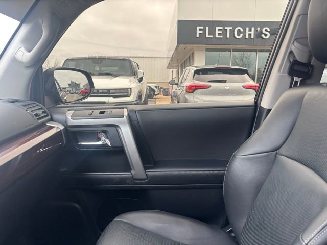 Used 2024 Toyota 4Runner Limited image 12