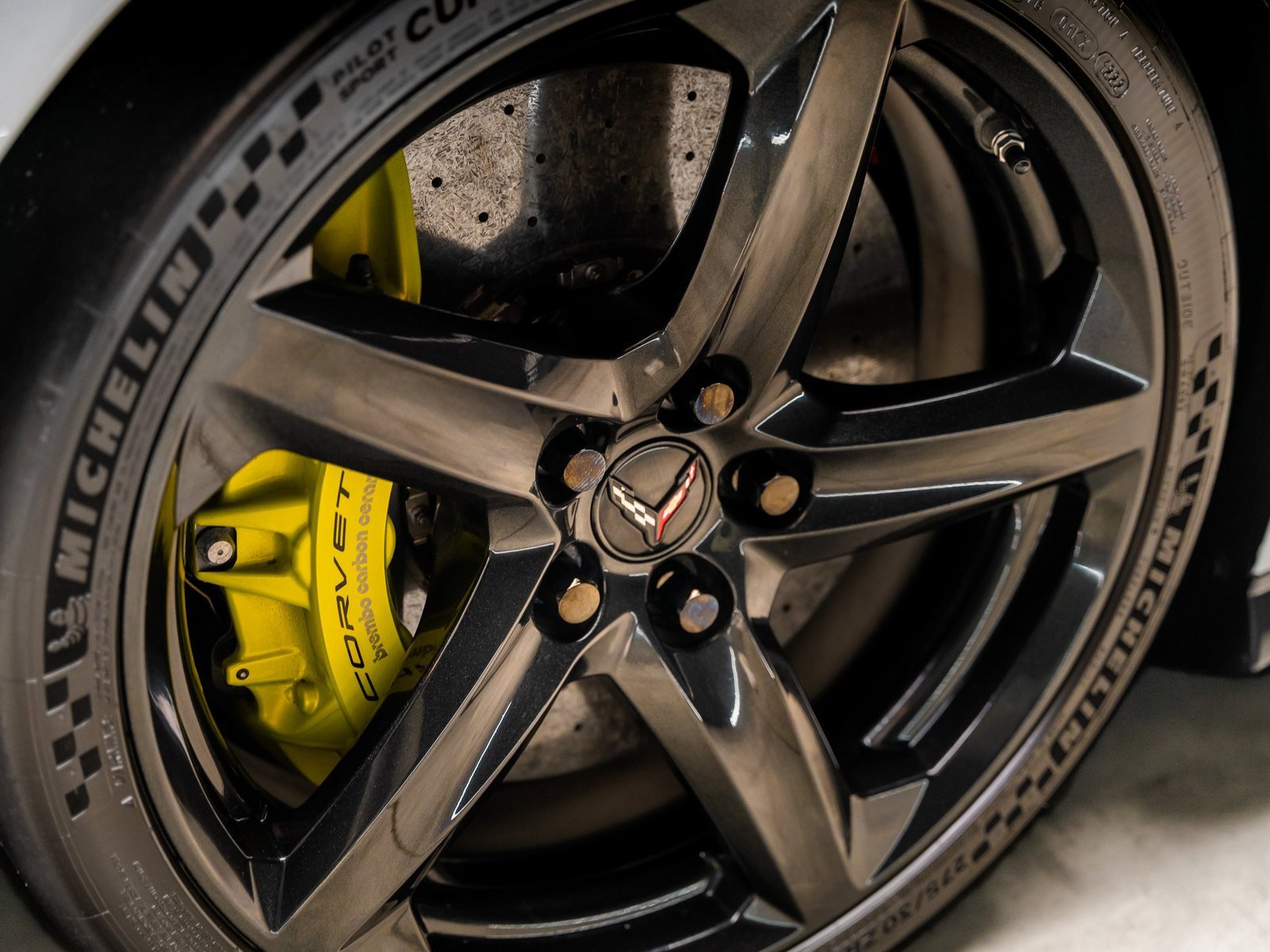 Used 2023 Chevrolet Corvette Z06 w/ Z07 Performance Package image 26