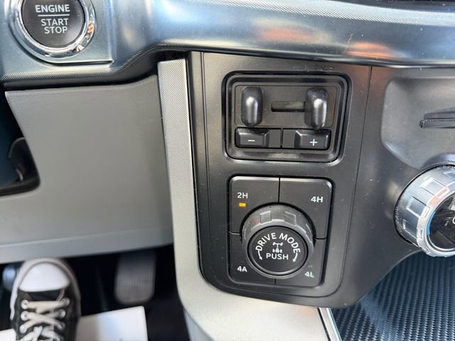 Used 2022 Ford F150 Limited image 24