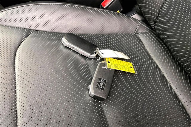 Used 2022 Kia EV6 Wind w/ Wind Technology Package image 12