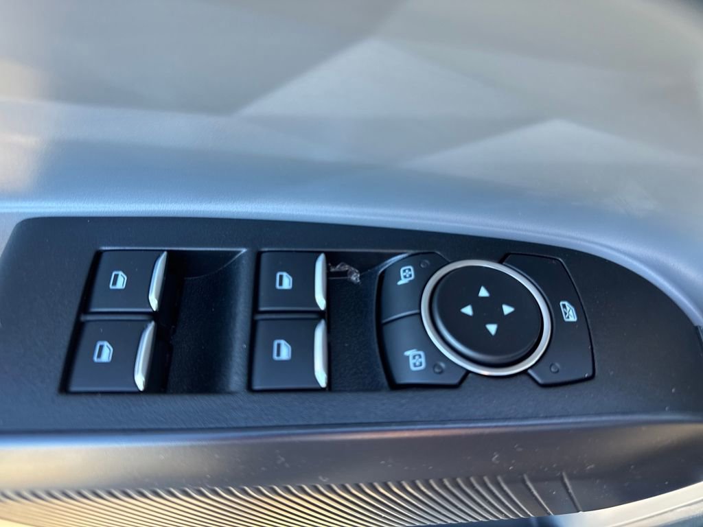 New 2026 Ford Maverick Lobo image 16