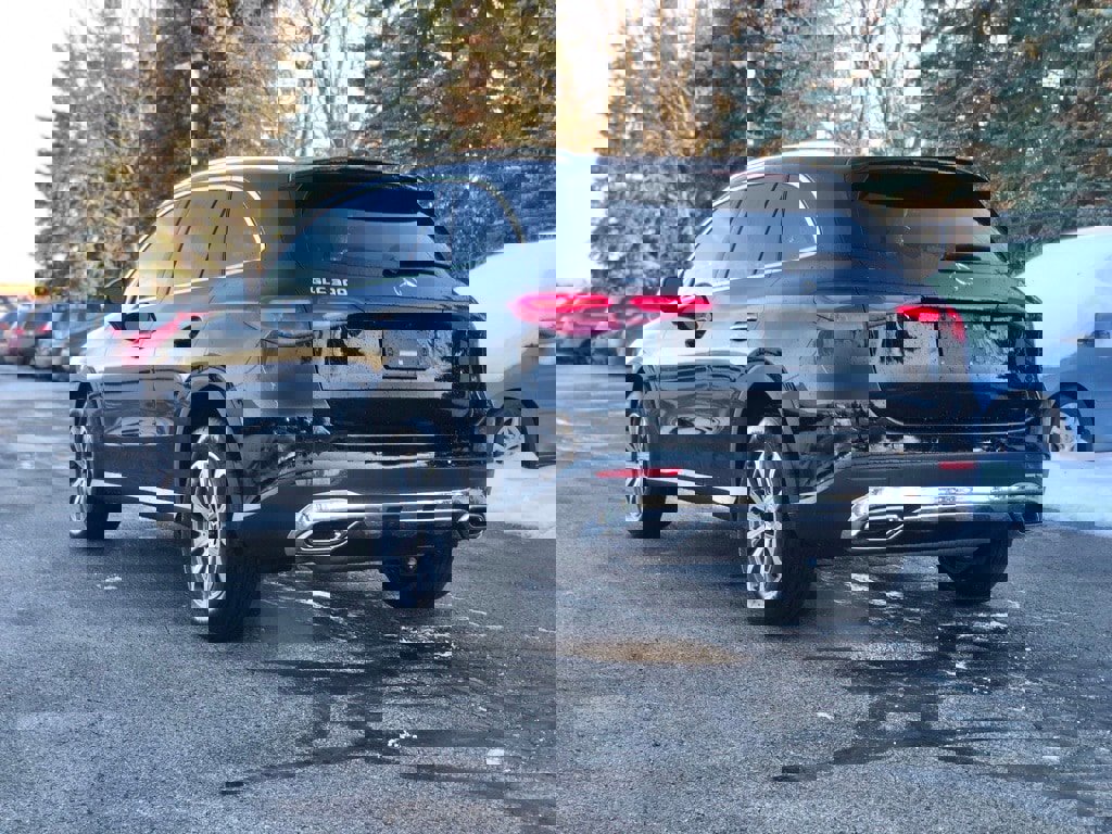 New 2026 Mercedes-Benz GLC 300 4MATIC image 4