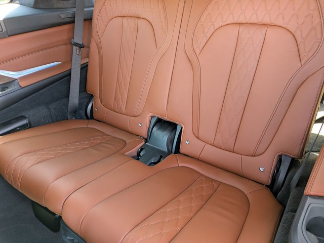 Used 2020 BMW X7 xDrive40i w/ M Sport Package image 29