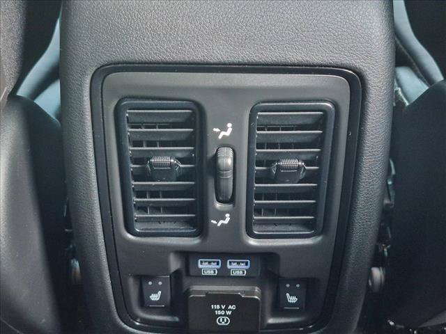 Used 2023 Dodge Durango R/T RWD image 17