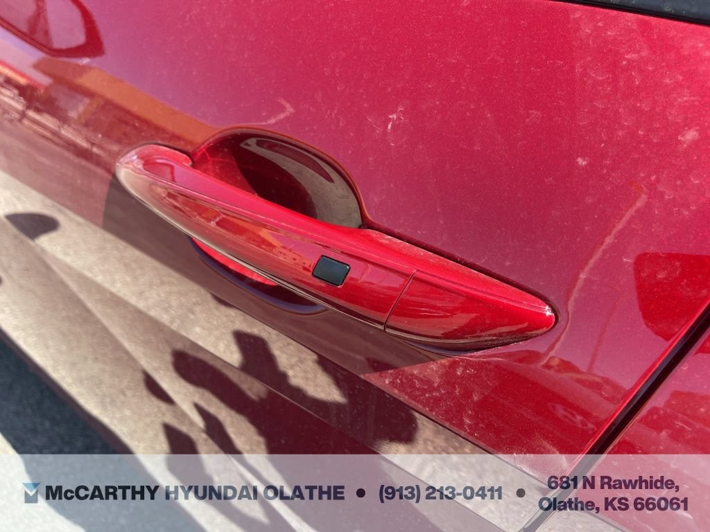 Used 2025 Hyundai Elantra Sport FWD image 19