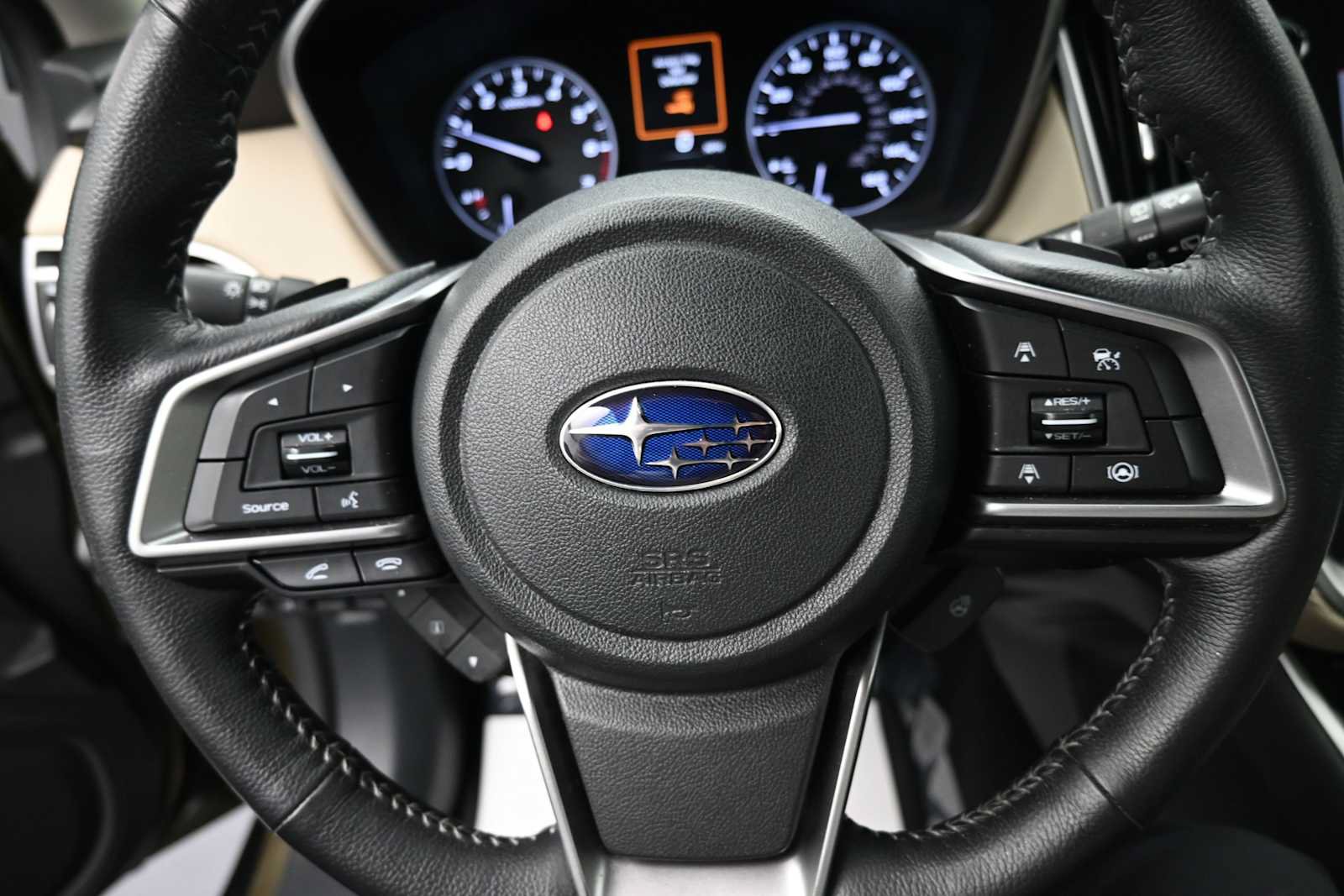 Used 2020 Subaru Outback Limited AWD/4WD image 6
