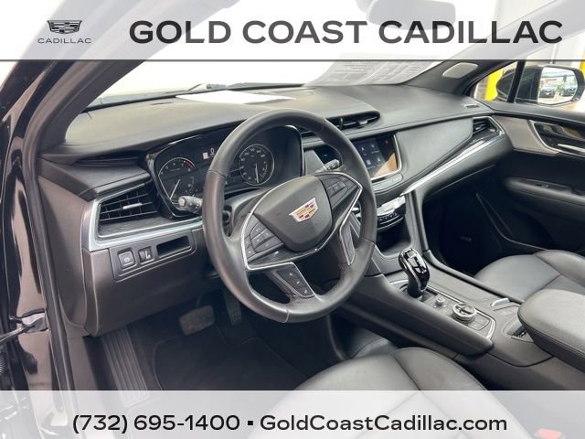 Certified 2023 Cadillac XT5 Premium Luxury AWD/4WD image 18