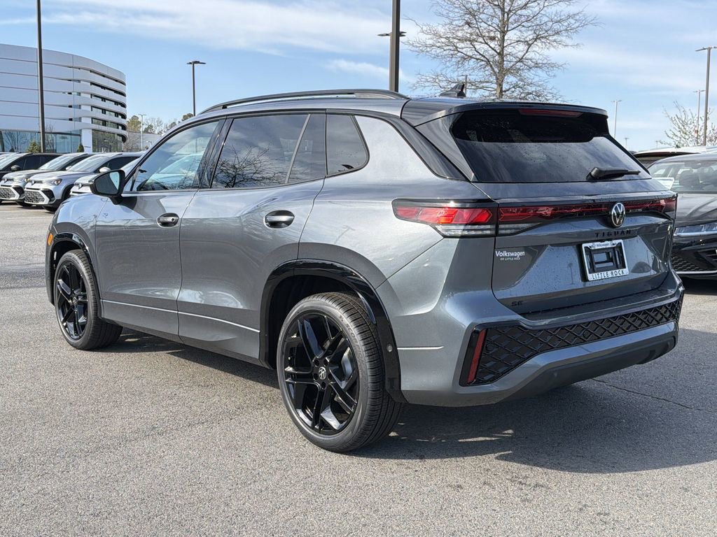 New 2026 Volkswagen Tiguan SE R-Line image 3
