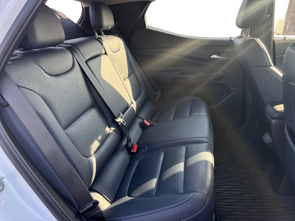 Certified 2022 Chevrolet Bolt EUV Premier w/ Launch Edition FWD image 18
