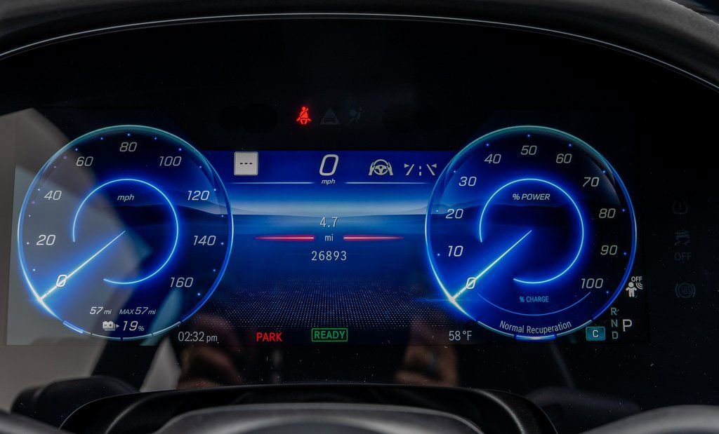 Used 2023 Mercedes-Benz EQS 580 4MATIC SUV image 10