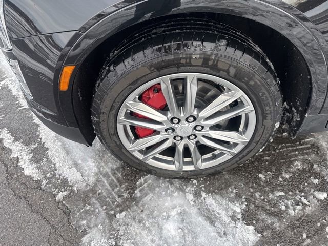 Certified 2025 Cadillac XT5 Sportv w/ LPO, Floor Liner Package image 9