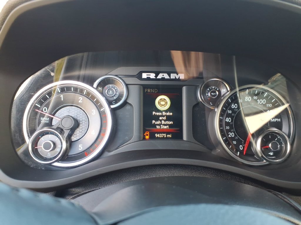 Used 2021 RAM 2500 Big Horn w/ Night Edition AWD/4WD image 18