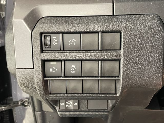 Used 2026 Toyota Tacoma SR5 AWD/4WD image 14