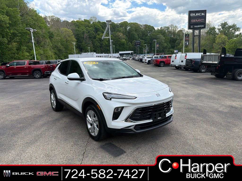 Used 2024 Buick Encore GX Preferred w/ Comfort Package FWD image 1