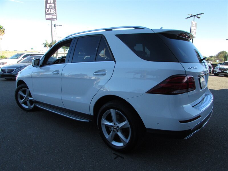 Used 2018 Mercedes-Benz GLE 350 4MATIC image 3