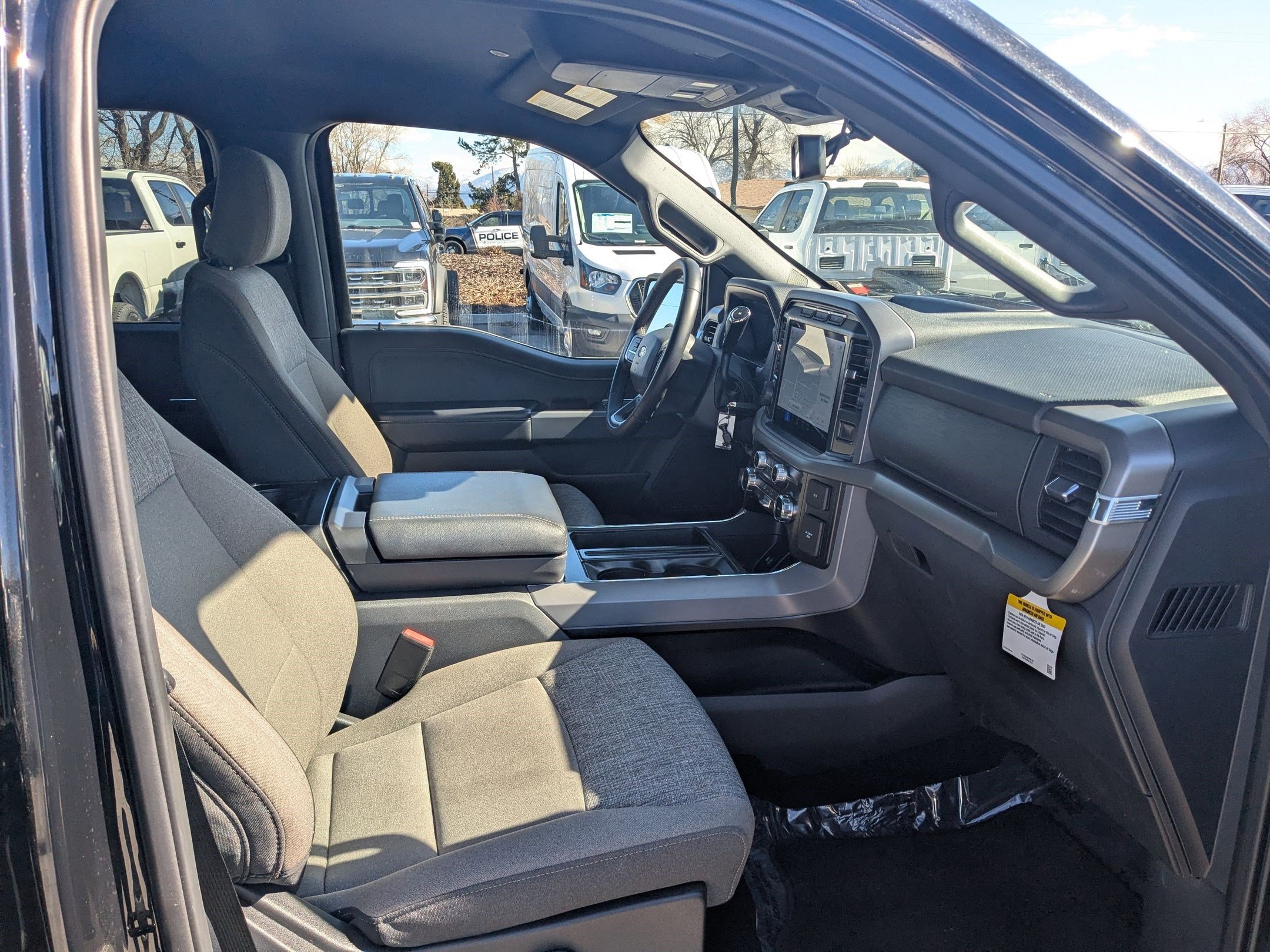 Used 2024 Ford F150 XLT w/ Mobile Office Package image 33
