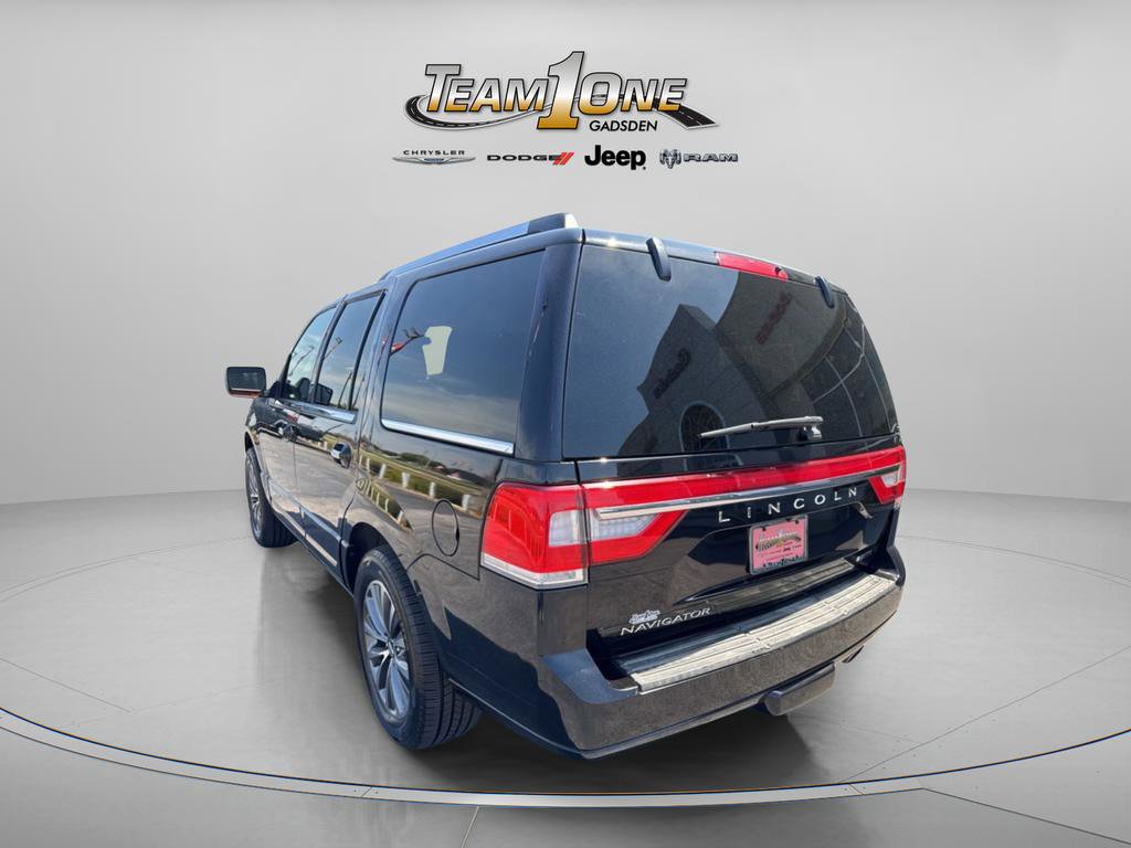 Used 2016 Lincoln Navigator Select image 6