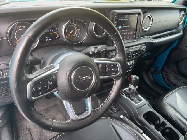 Used 2020 Jeep Wrangler Unlimited Sahara AWD/4WD image 13