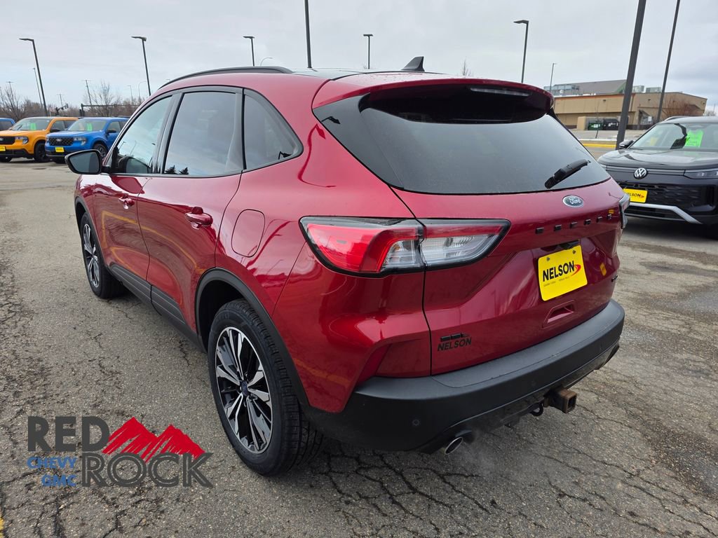 Used 2022 Ford Escape SEL w/ SEL Stealth AWD Package image 11