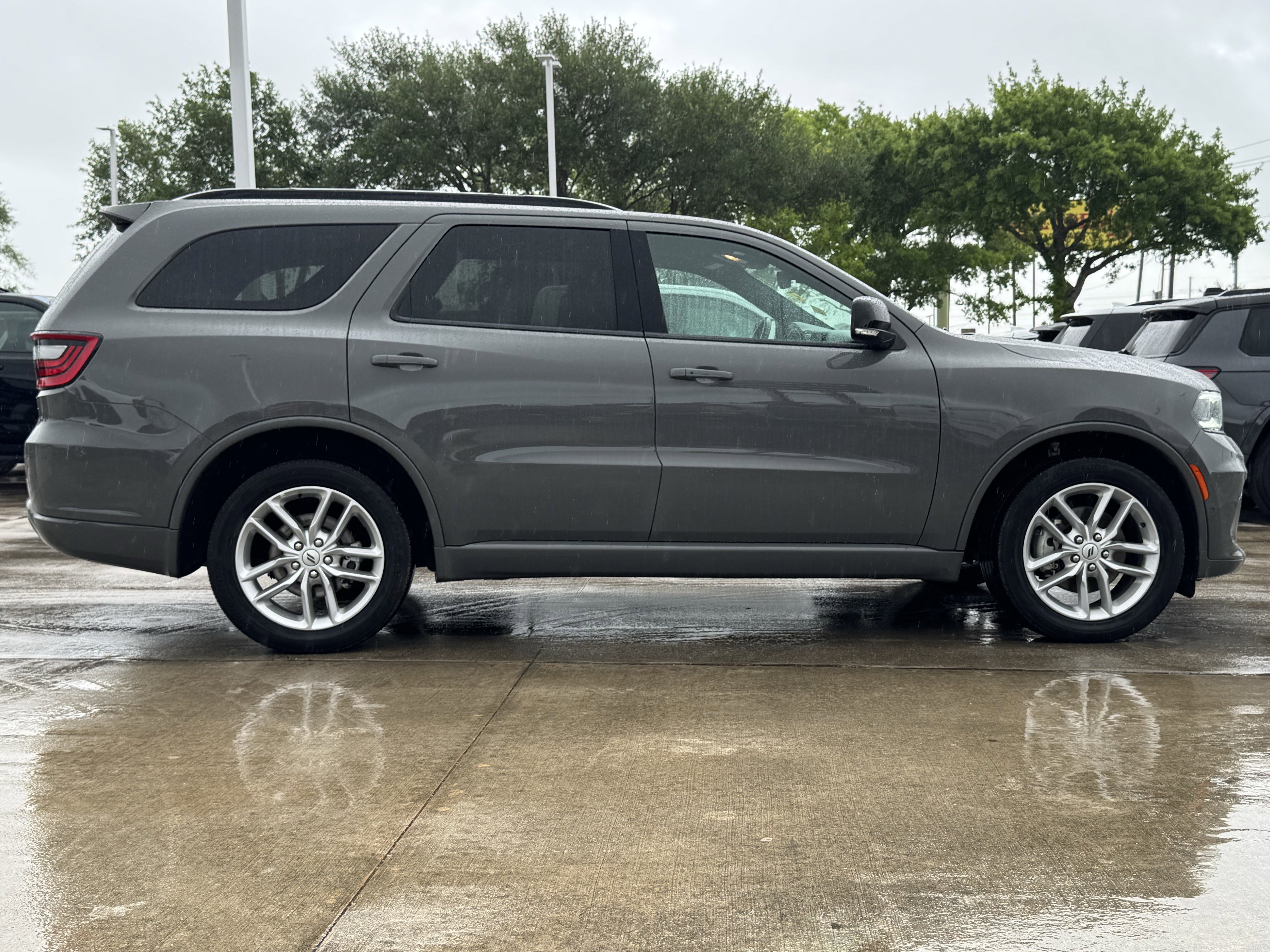 Used 2025 Dodge Durango GT AWD/4WD image 7