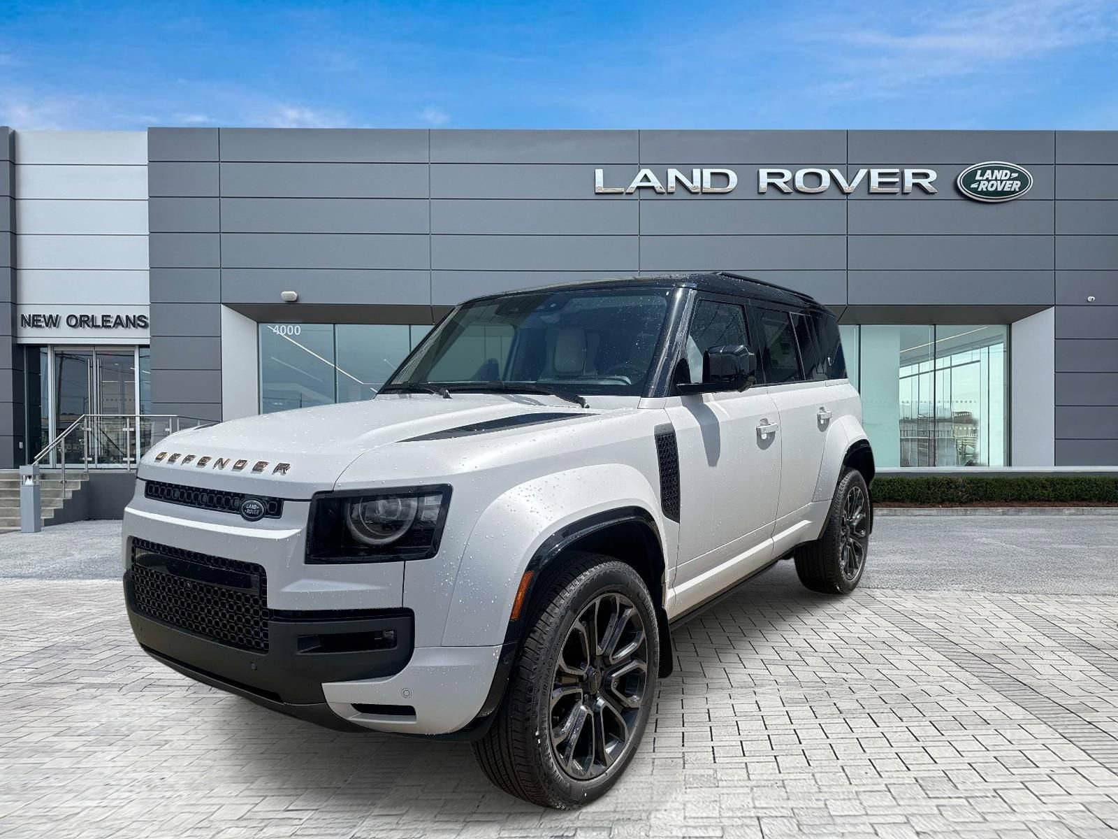 New 2026 Land Rover Defender 110 OCTA image 1