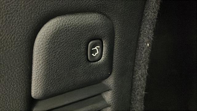 Used 2025 Dodge Durango GT image 33