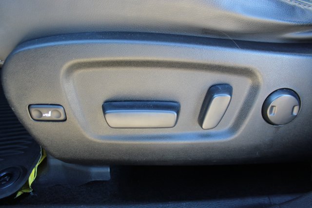 Used 2018 Toyota Highlander SE image 10