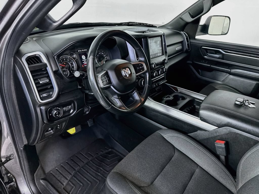 Used 2019 RAM 1500 Big Horn RWD image 30