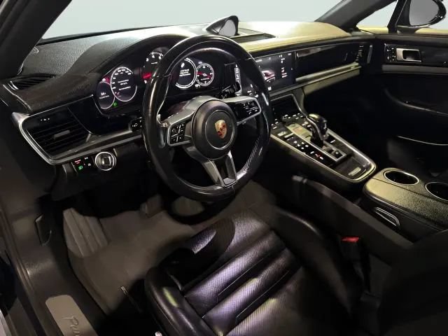 Used 2017 Porsche Panamera 4 w/ Premium Package AWD/4WD image 22