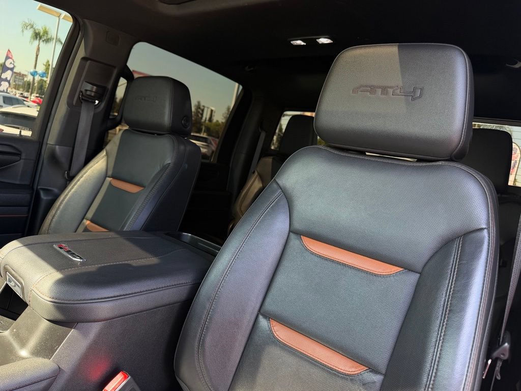 Used 2025 GMC Sierra 2500 AT4 w/ AT4 Premium Plus Package AWD/4WD image 17