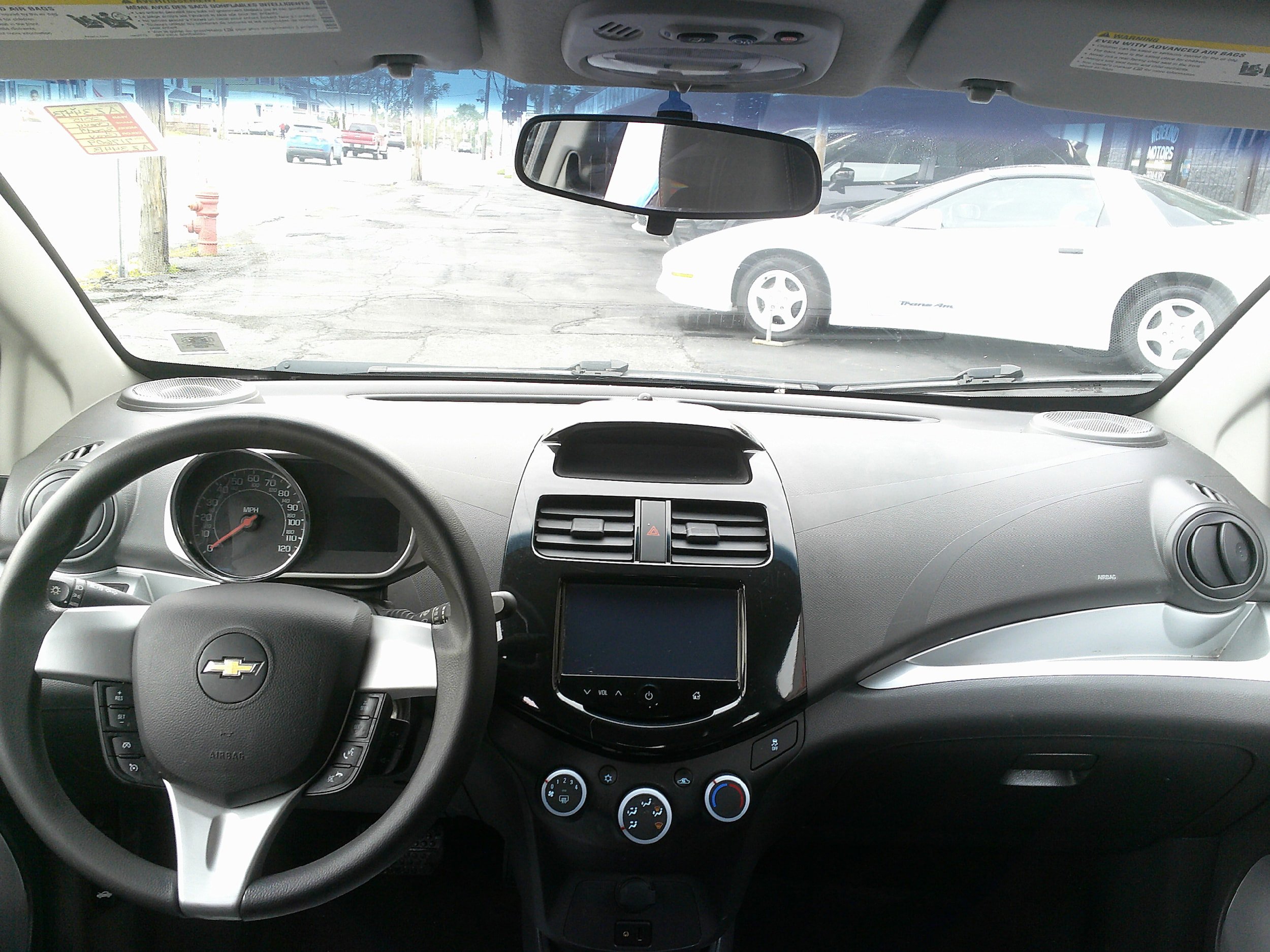 Used 2015 Chevrolet Spark LT FWD image 15