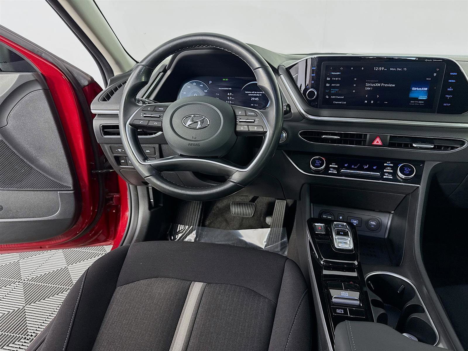 Certified 2023 Hyundai Sonata SEL w/ Convenience Package image 24