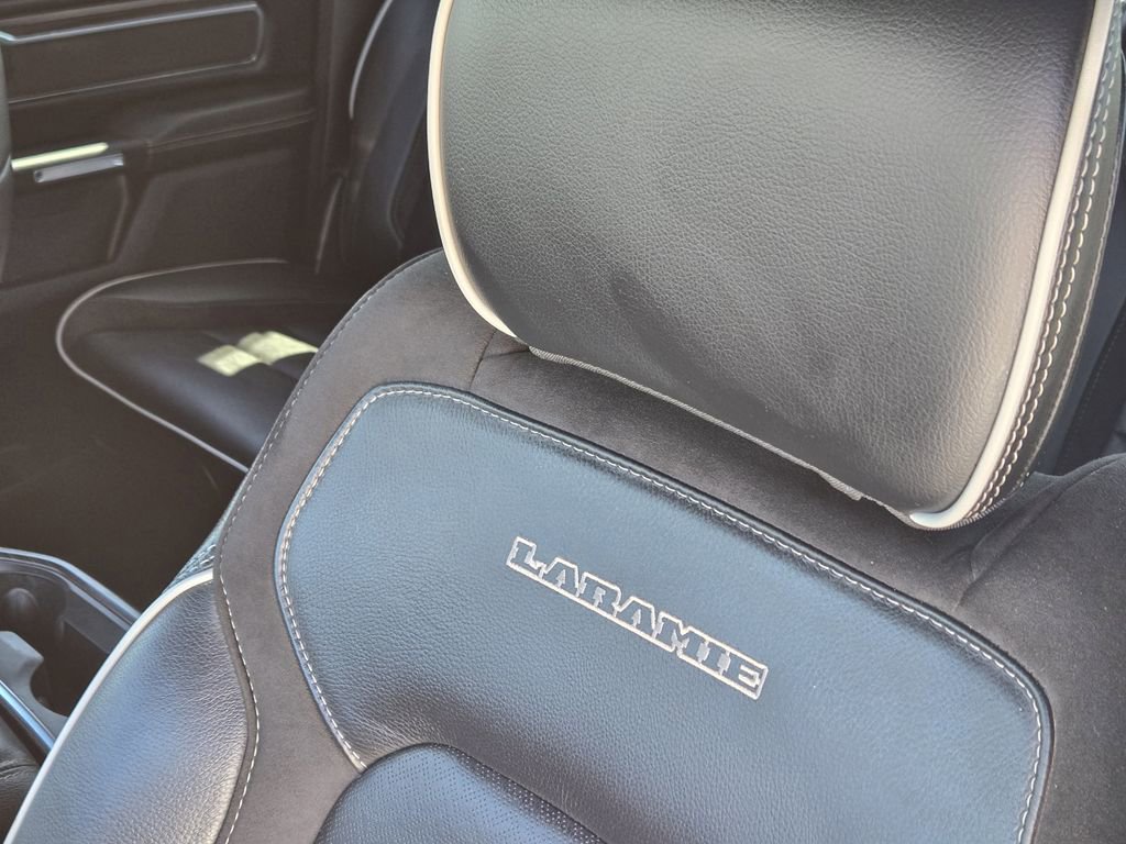 Used 2025 RAM 1500 Laramie AWD/4WD image 20
