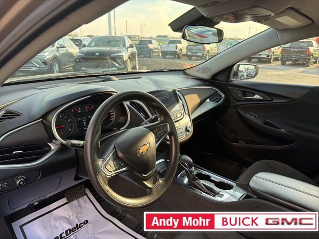 Used 2024 Chevrolet Malibu LT FWD image 15