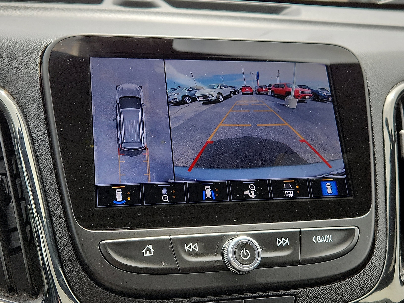 Used 2023 Chevrolet Equinox RS image 12