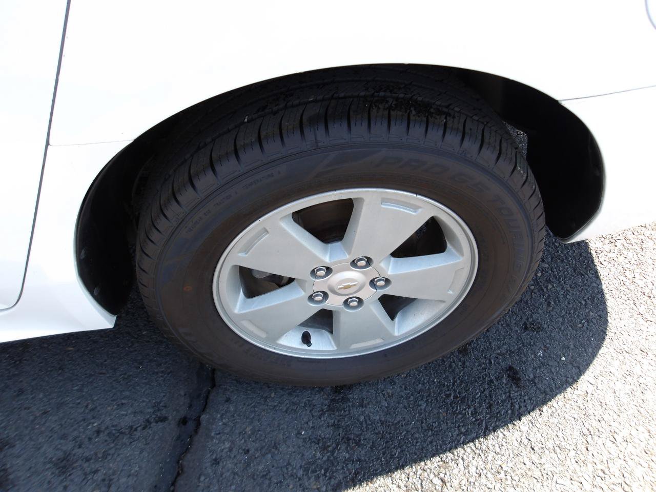 Used 2011 Chevrolet Impala LT FWD image 21