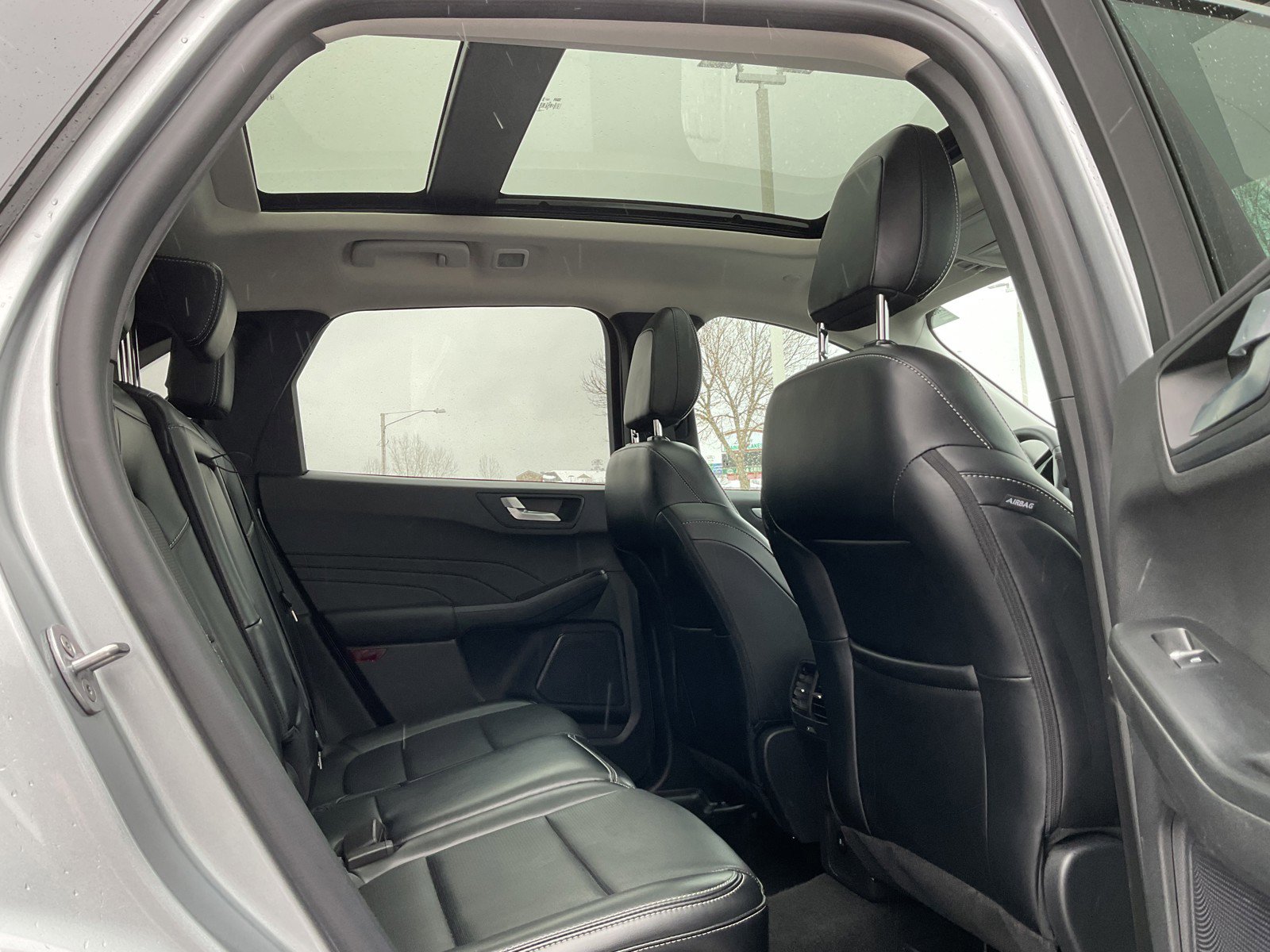 Used 2024 Ford Escape Platinum image 15
