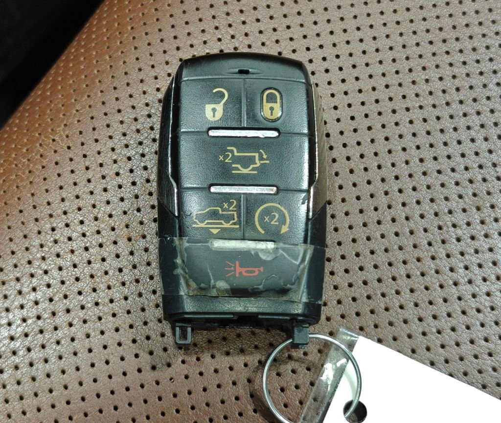 Used 2019 RAM 1500 Laramie Longhorn image 15