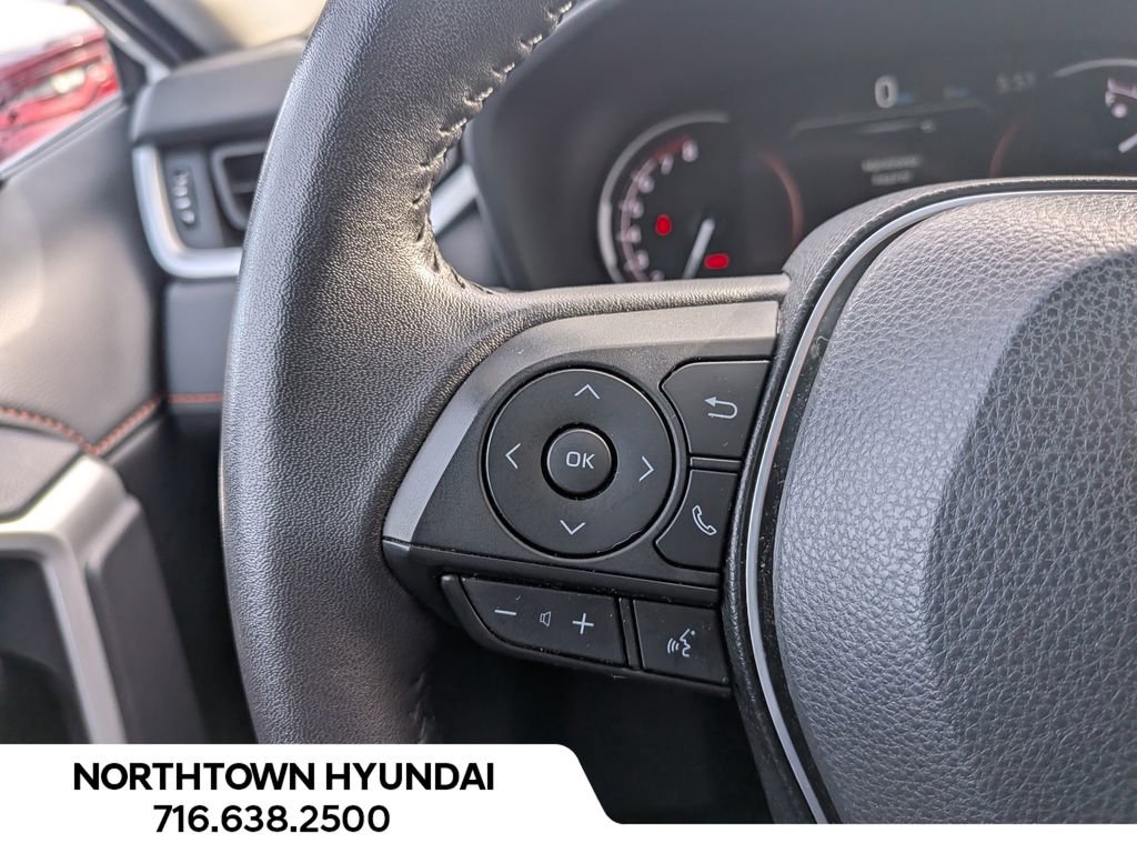 Used 2024 Toyota RAV4 Adventure image 28