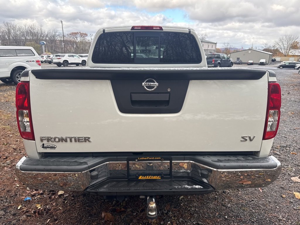 Used 2018 Nissan Frontier SV image 8