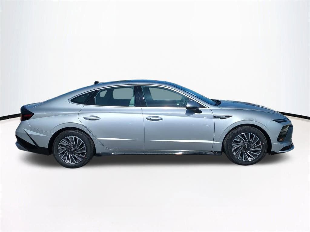 New 2026 Hyundai Sonata SEL image 4